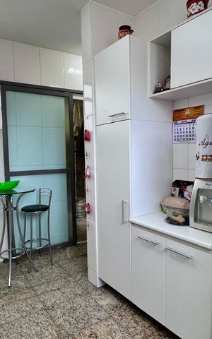Apartamento à venda com 120m², 3 quartos e 2 vagasCozinha