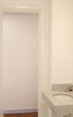 Apartamento à venda com 51m², 1 quarto e sem vagaBanheiro