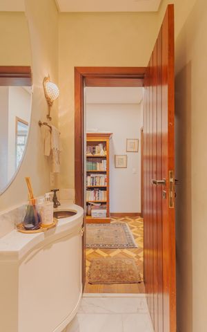 Casa à venda com 600m², 3 quartos e 5 vagasLavabo