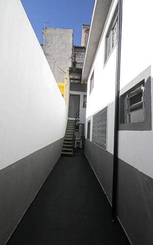 Casa para alugar com 40m², 1 quarto e sem vaga Casa para alugar com 40m², 1 quarto e sem vagaÁrea Externa
