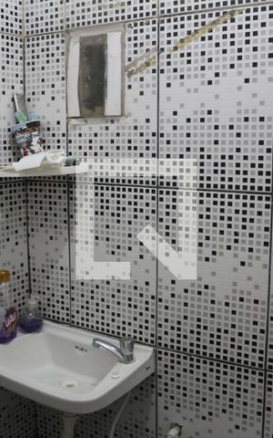 Casa à venda com 150m², 4 quartos e sem vaga