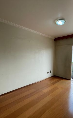 Apartamento à venda com 98m², 3 quartos e 1 vaga Apartamento à venda com 98m², 3 quartos e 1 vagaSala