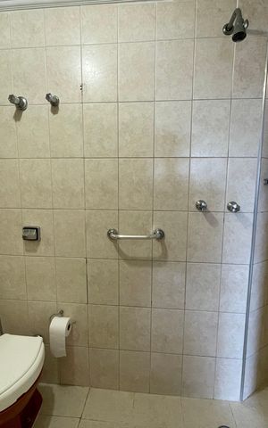 Apartamento à venda com 98m², 3 quartos e 1 vaga Apartamento à venda com 98m², 3 quartos e 1 vagaBanheiro da Suíte
