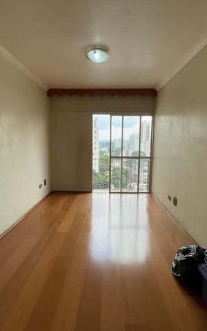 Apartamento à venda com 98m², 3 quartos e 1 vaga Apartamento à venda com 98m², 3 quartos e 1 vagaSala