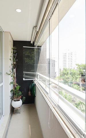 Apartamento à venda com 206m², 3 quartos e 4 vagas Apartamento à venda com 206m², 3 quartos e 4 vagasVaranda da Sala