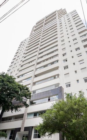 Apartamento à venda com 206m², 3 quartos e 4 vagas Apartamento à venda com 206m², 3 quartos e 4 vagasFachada