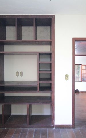 Casa à venda com 760m², 4 quartos e 10 vagasSala de TV