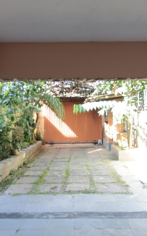 Casa à venda com 760m², 4 quartos e 10 vagasGaragem
