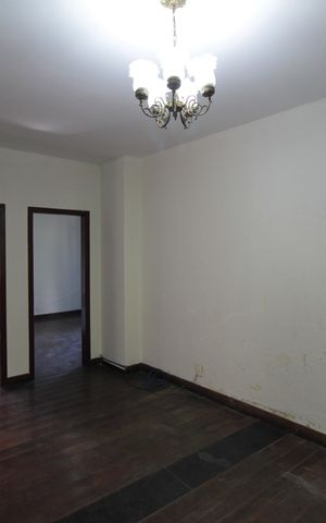 Casa à venda com 760m², 4 quartos e 10 vagasHall dos Quartos