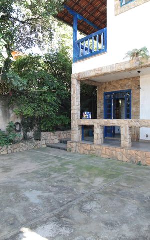 Casa à venda com 760m², 4 quartos e 10 vagasQuintal
