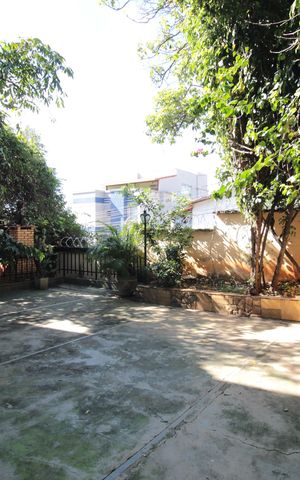Casa à venda com 760m², 4 quartos e 10 vagasQuintal