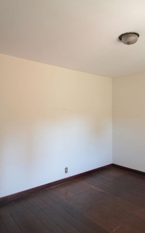 Casa à venda com 760m², 4 quartos e 10 vagasQuarto 2
