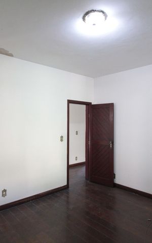 Casa à venda com 760m², 4 quartos e 10 vagasSuite 1