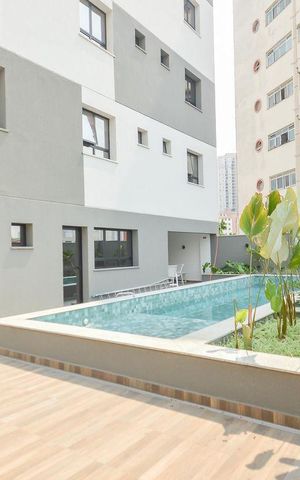 Studio à venda com 26m², 1 quarto e sem vaga Studio à venda com 26m², 1 quarto e sem vagaÁrea comum - Piscina