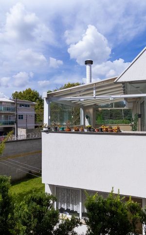 Casa de condomínio para alugar com 330m², 4 quartos e 4 vagas Casa de condomínio para alugar com 330m², 4 quartos e 4 vagasVista do Quarto 4