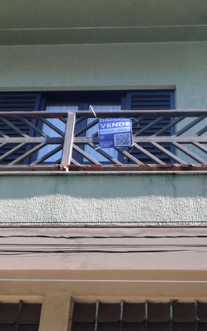 Casa à venda com 376m², 3 quartos e 3 vagasPlaca