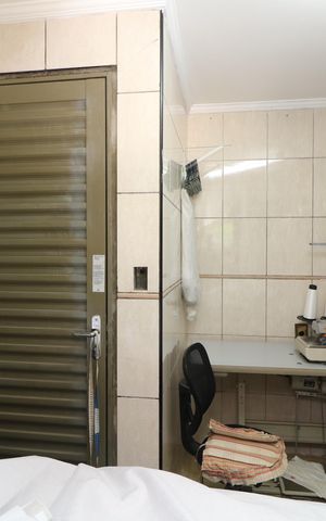 Casa à venda com 376m², 3 quartos e 3 vagasQuarto de Serviço