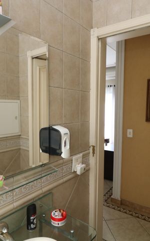 Casa à venda com 376m², 3 quartos e 3 vagasLavabo