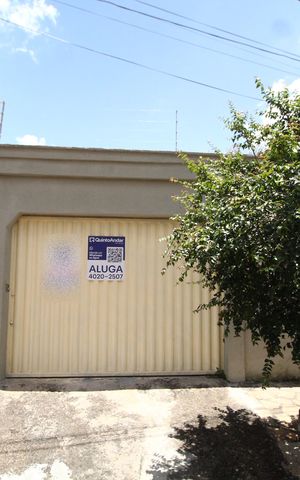 Casa para alugar com 150m², 3 quartos e 1 vagaFachada