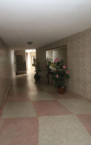 Apartamento à venda com 82m², 2 quartos e 1 vagaÁrea comum