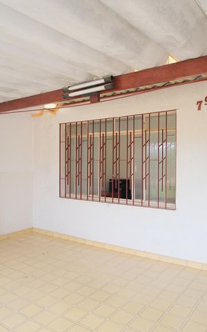 Casa à venda com 105m², 2 quartos e 2 vagasGaragem