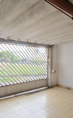 Casa à venda com 105m², 2 quartos e 2 vagasGaragem