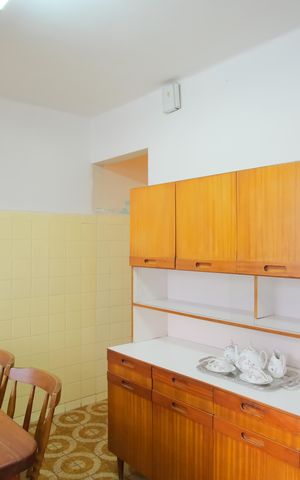 Casa à venda com 105m², 2 quartos e 2 vagasCozinha