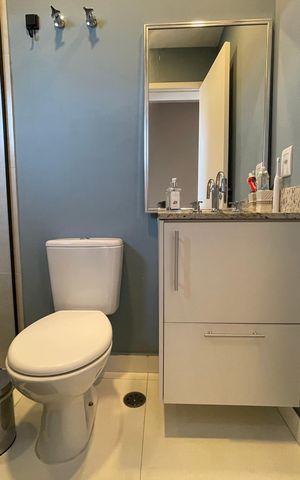 Casa para alugar com 91m², 2 quartos e 1 vaga Casa para alugar com 91m², 2 quartos e 1 vagaBanheiro da Suíte