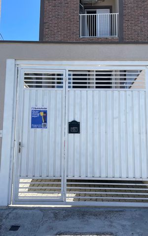 Casa para alugar com 91m², 2 quartos e 1 vaga Casa para alugar com 91m², 2 quartos e 1 vagaFachada