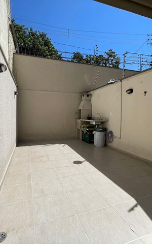 Casa para alugar com 91m², 2 quartos e 1 vaga Casa para alugar com 91m², 2 quartos e 1 vagaQuintal