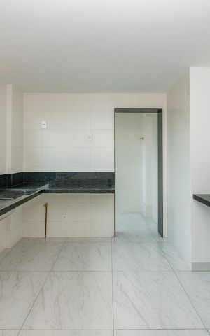 Apartamento à venda com 163m², 4 quartos e 3 vagas Apartamento à venda com 163m², 4 quartos e 3 vagasCozinha