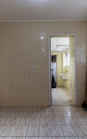 Apartamento para alugar com 127m², 3 quartos e 2 vagas Apartamento para alugar com 127m², 3 quartos e 2 vagasCozinha