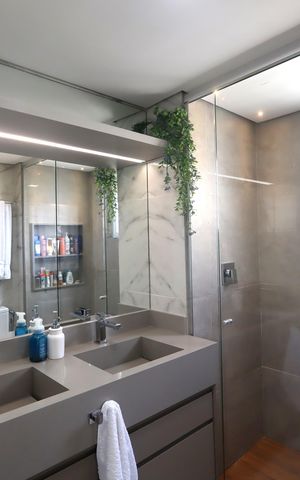 Apartamento à venda com 125m², 2 quartos e 2 vagasBanheiro da Suíte