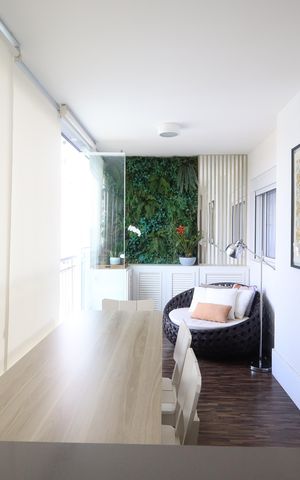 Apartamento à venda com 125m², 2 quartos e 2 vagasVaranda da Sala