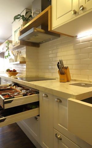 Apartamento à venda com 125m², 2 quartos e 2 vagasDetalhe da cozinha