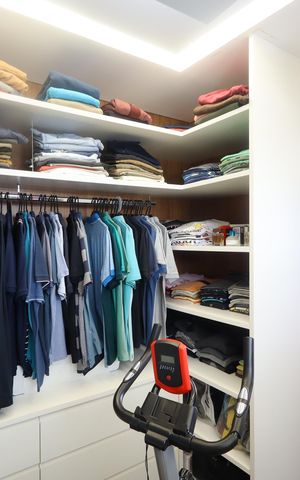 Apartamento à venda com 125m², 2 quartos e 2 vagasCloset da suíte