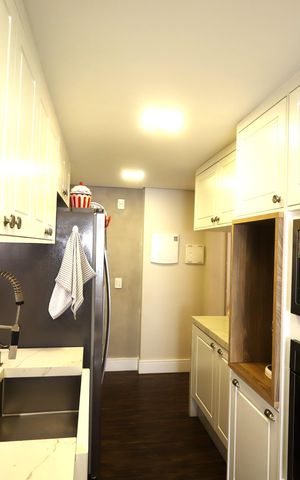 Apartamento à venda com 125m², 2 quartos e 2 vagasCozinha
