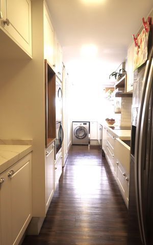 Apartamento à venda com 125m², 2 quartos e 2 vagasCozinha e Área de Serviço
