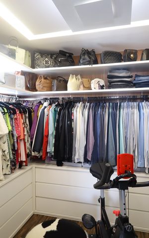 Apartamento à venda com 125m², 2 quartos e 2 vagasCloset da suíte