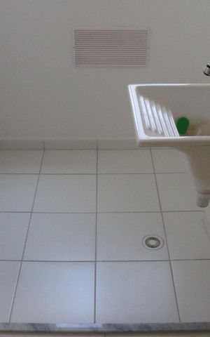 Apartamento à venda com 38m², 2 quartos e sem vagaCozinha e Área de Serviço