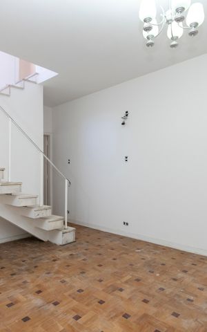 Casa para alugar com 170m², 3 quartos e 2 vagasSala