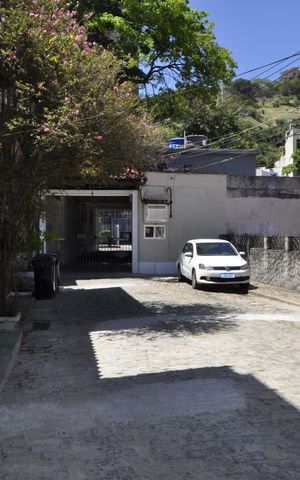 Casa à venda com 211m², 4 quartos e 1 vagaVista da Rua