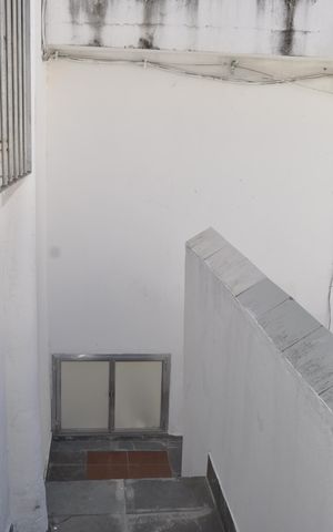 Casa à venda com 211m², 4 quartos e 1 vagaÁrea de Serviço