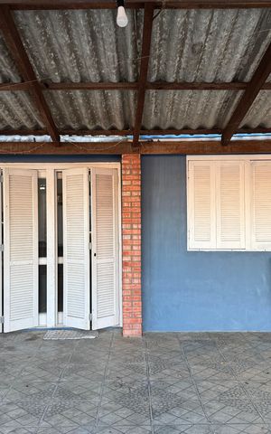 Casa à venda com 180m², 2 quartos e 2 vagas Casa à venda com 180m², 2 quartos e 2 vagasÁrea comum