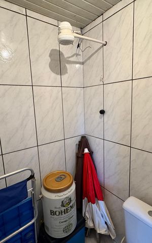 Casa à venda com 180m², 2 quartos e 2 vagas Casa à venda com 180m², 2 quartos e 2 vagasÁrea Gourmet - Banheiro