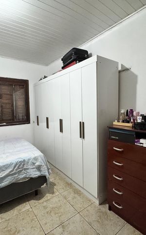 Casa à venda com 180m², 2 quartos e 2 vagas Casa à venda com 180m², 2 quartos e 2 vagasQuarto 2
