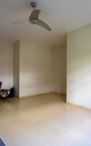 Apartamento à venda com 110m², 3 quartos e 1 vaga Apartamento à venda com 110m², 3 quartos e 1 vagaSala