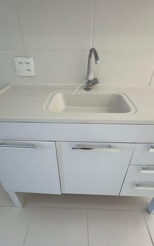 Apartamento para alugar com 44m², 2 quartos e 1 vaga Apartamento para alugar com 44m², 2 quartos e 1 vagaCozinha e Área de Serviço