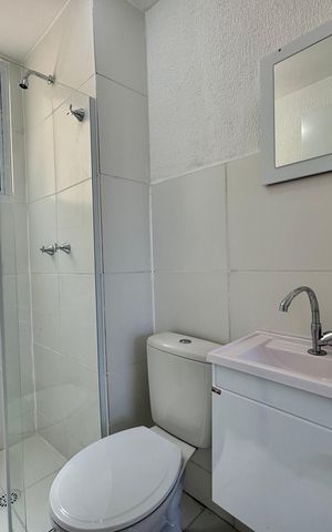 Apartamento para alugar com 44m², 2 quartos e 1 vaga Apartamento para alugar com 44m², 2 quartos e 1 vagaBanheiro Social