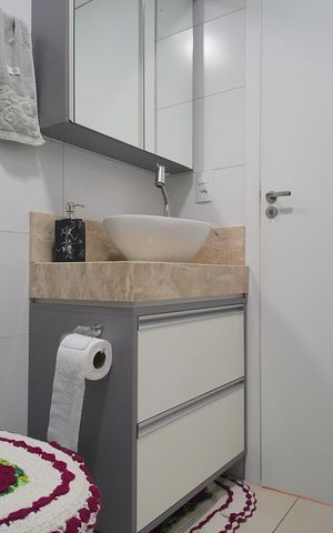 Apartamento à venda com 58m², 2 quartos e 1 vaga Apartamento à venda com 58m², 2 quartos e 1 vagaBanheiro